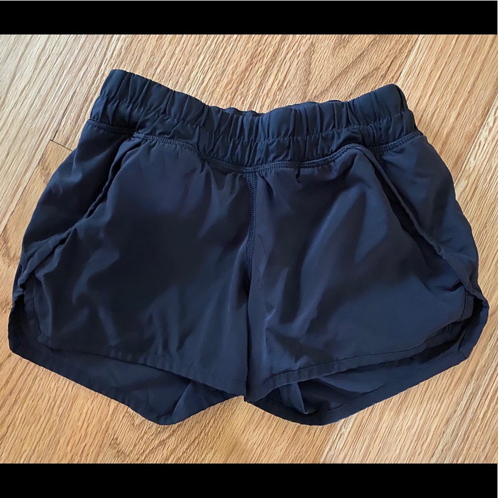 Ivivva girls black athletic shorts size 10